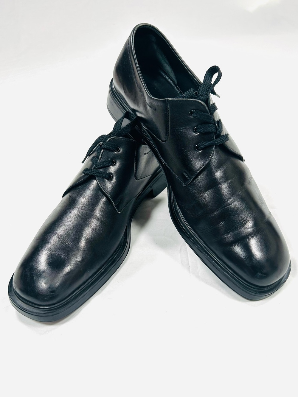 Salvatore Ferragamo Men’s Vintage Chunky Derby Leather Lace Up Oxfords